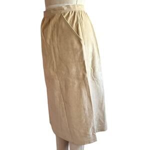 Vintage Skirt Womens Size 10 Beige Suede Modest Classic Business Professional